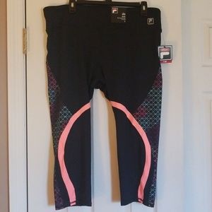 New with tags Capri workout leggings